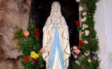 Imagen Gruta de la Virgen de Lourdes 